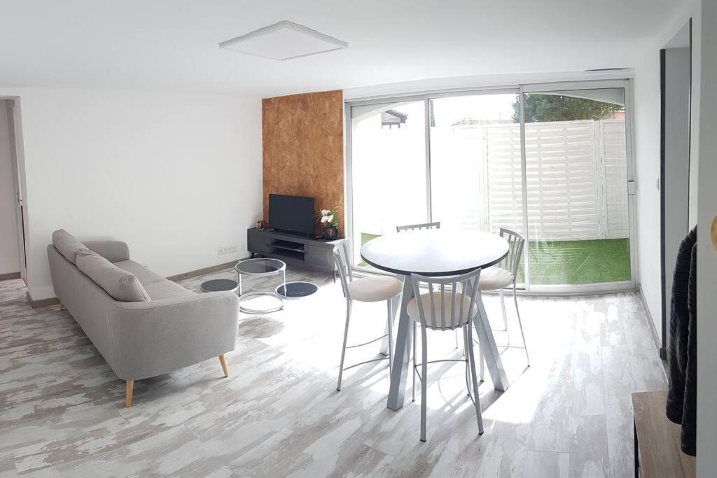 Joli Appartement 2 Chambres A Martigues Εξωτερικό φωτογραφία